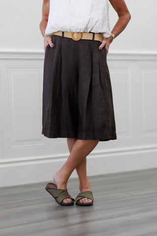 100% Linen Wide Leg Bermuda Shorts in Chocolate