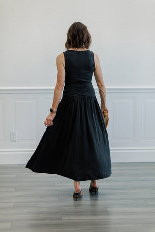 Ruched Side Drop Waist Maxi Dress in Black