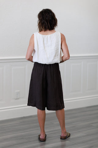100% Linen Wide Leg Bermuda Shorts in Chocolate