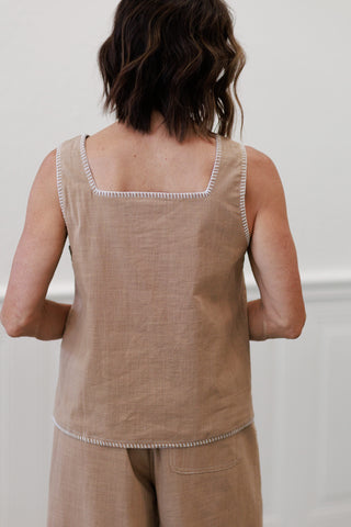 Contrast Stitch Square Neck Sleeveless Top