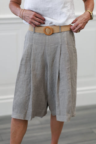 100% Linen Wide Leg Bermuda Shorts in Taupe