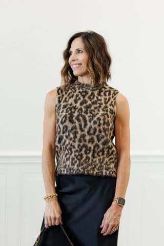 Elan Cheetah Sleeveless Crewneck Sweater Top