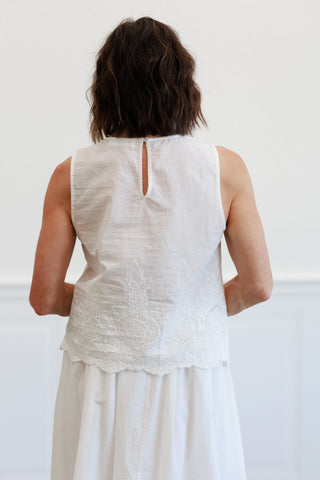 Eyelet Hem Tank Top in White