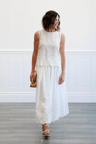 Eyelet Hem Elastic Waist Midi Skirt in White