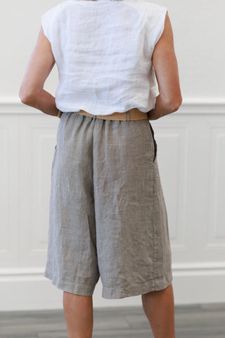 100% Linen Wide Leg Bermuda Shorts in Taupe