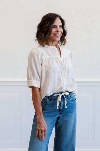 Button Down Short Sleeve Blouse in Ivory