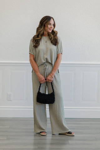 Textured Wide Leg Drawstring Pants