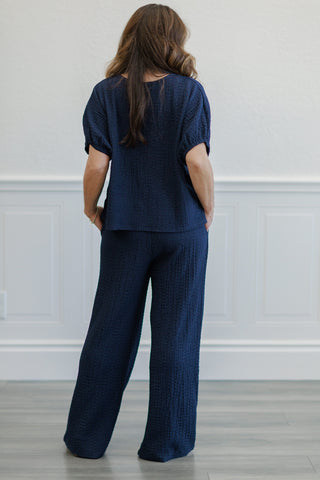 Textured Wide Leg Drawstring Pants