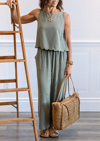 Linen Blend Scallop Tank Top in Sage