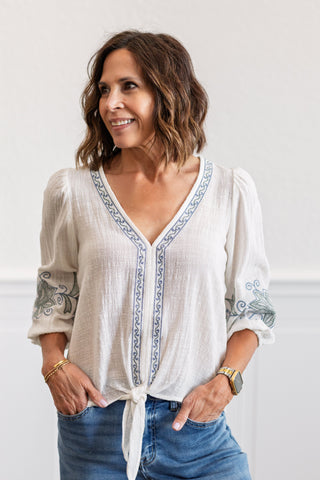 Embroidered 3/4 Sleeve Top