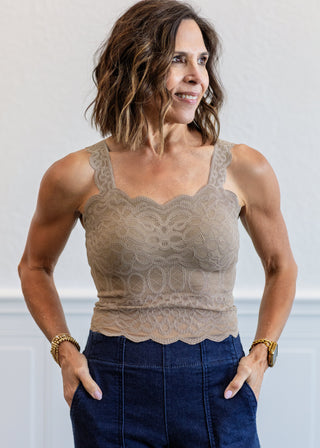 Scallop Edge Lace Bralette in Stone