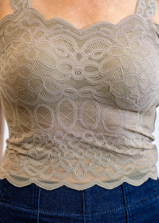Scallop Edge Lace Bralette in Stone