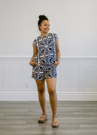 Tropical Print Shorts in Navy