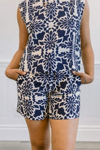 Tropical Print Crew Neck Blouse in Navy
