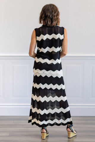 Chevron Knit Set in Black & White