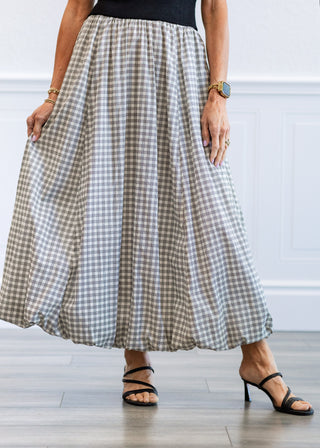Balloon Plaid Midi Dress in Black