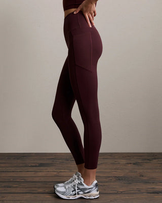 Revive™ 7/8 Pocket Legging in Cherry Bark