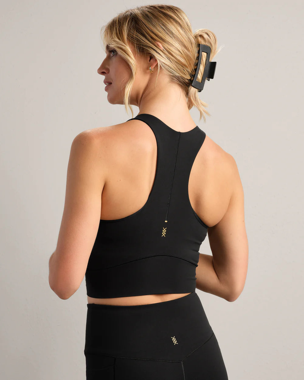 Revive Longline Bra in Black