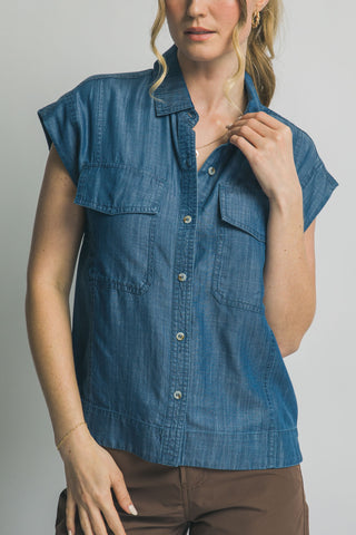 Tencel Sleeveless Collared Shirt in Blue