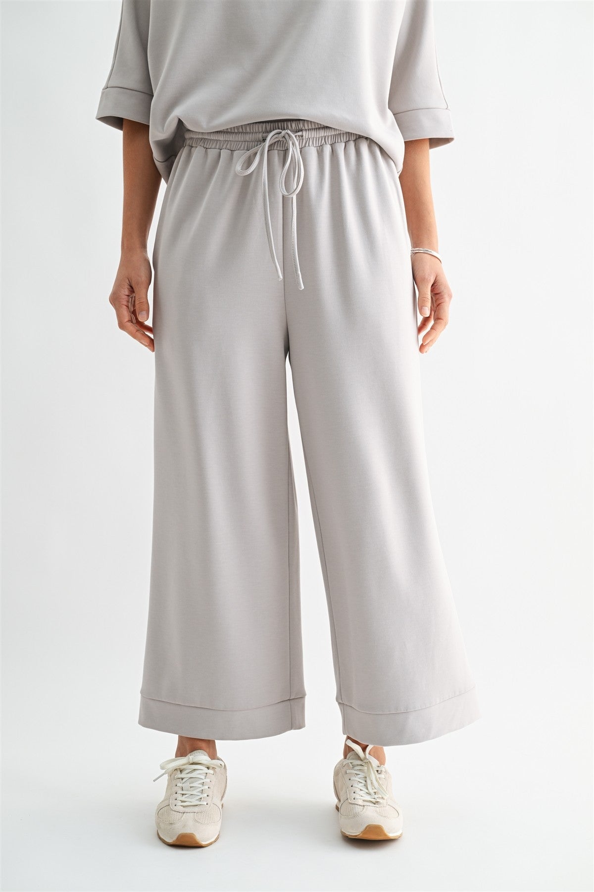 Scuba Pants in Light Grey