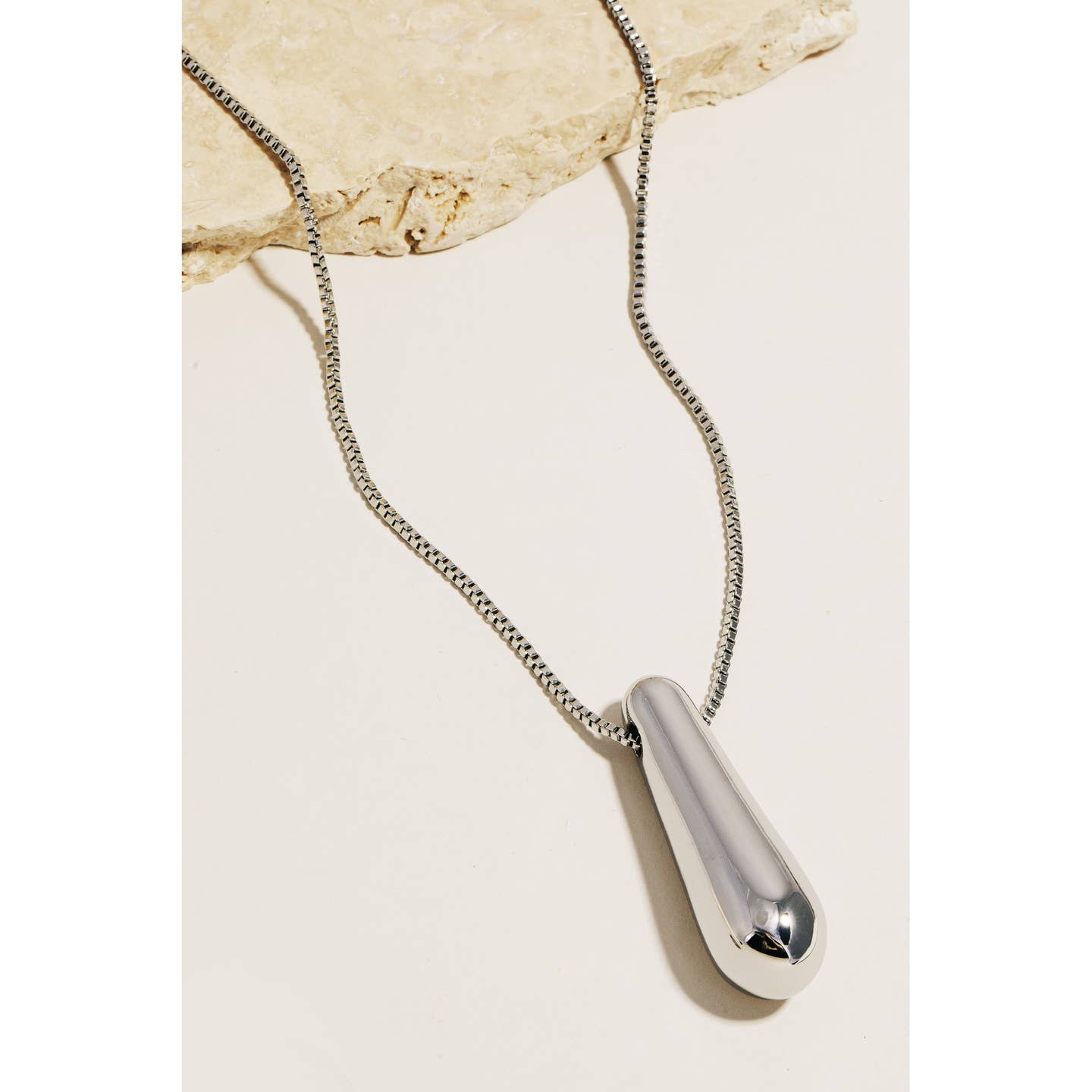 Long Metallic Tear Pendant Necklace