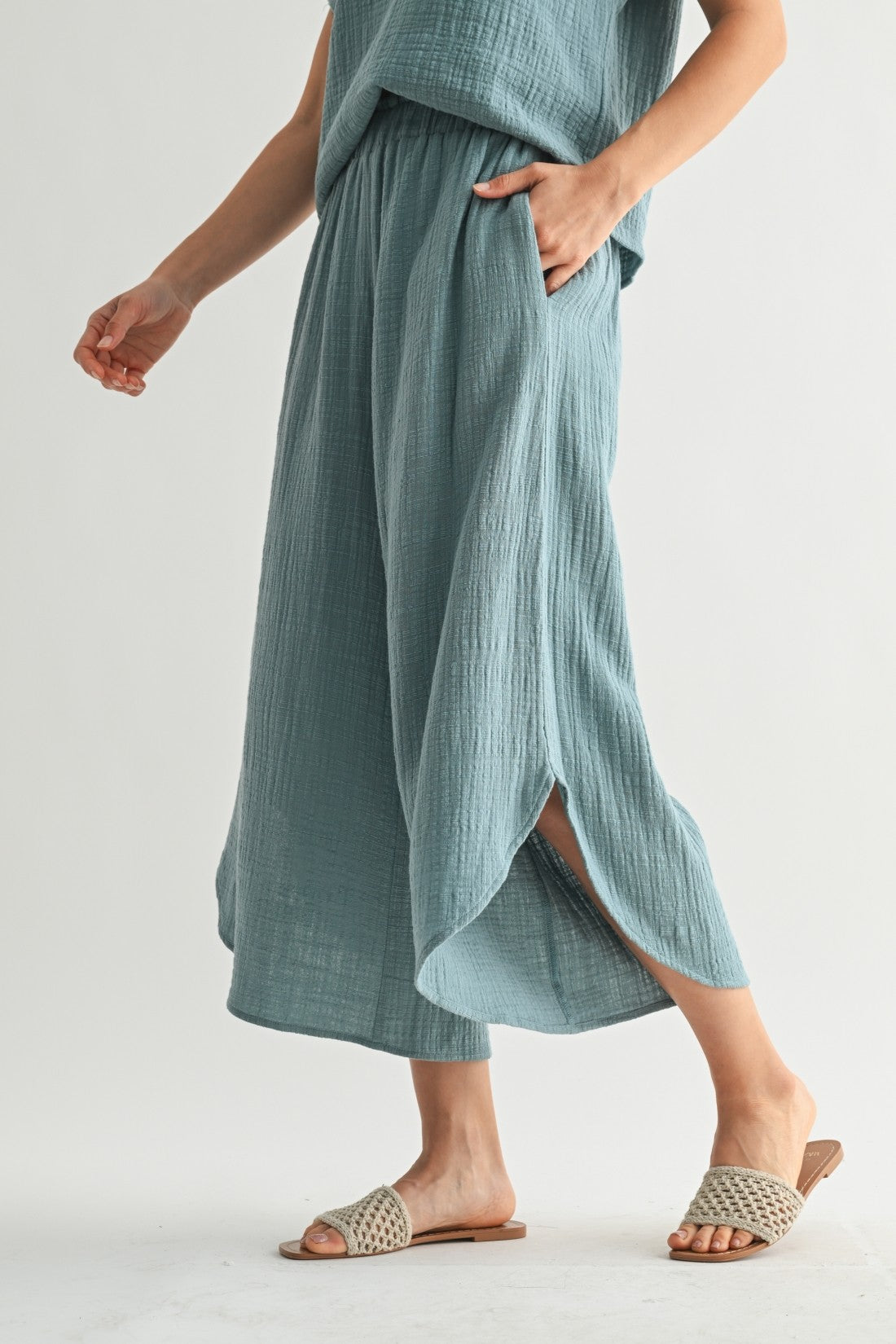 Gauze Curved Hem Pants
