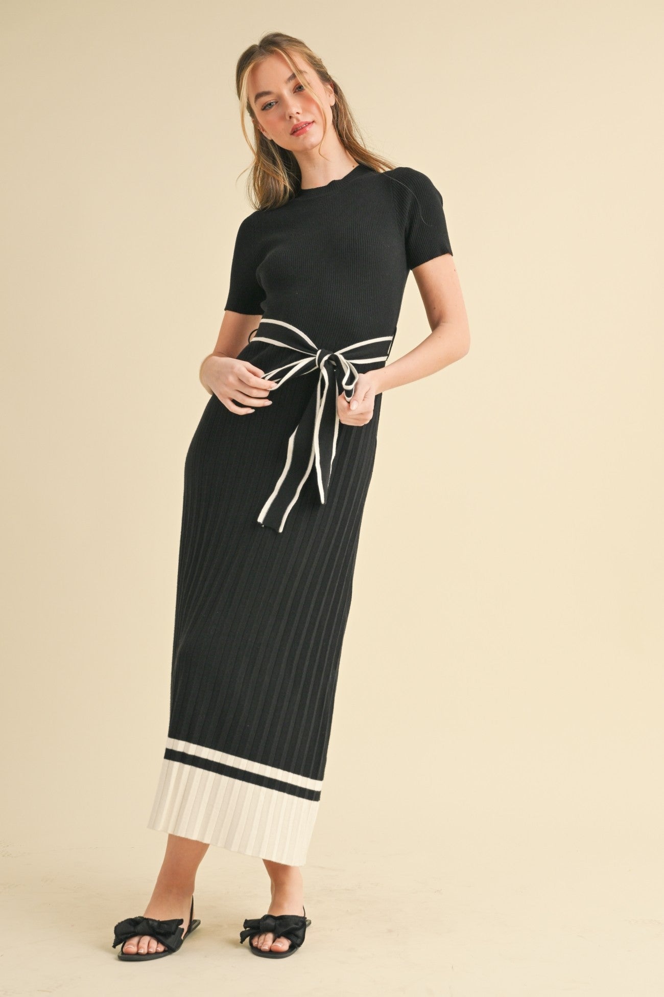 The Ellen Dress in Black