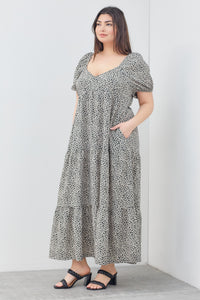 Curvy Sweetheart Neck Dress