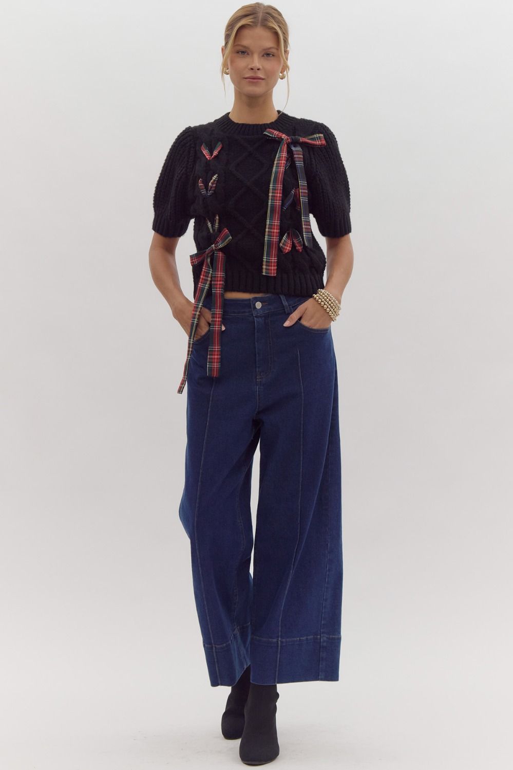 Wide Leg Cuff Jeans