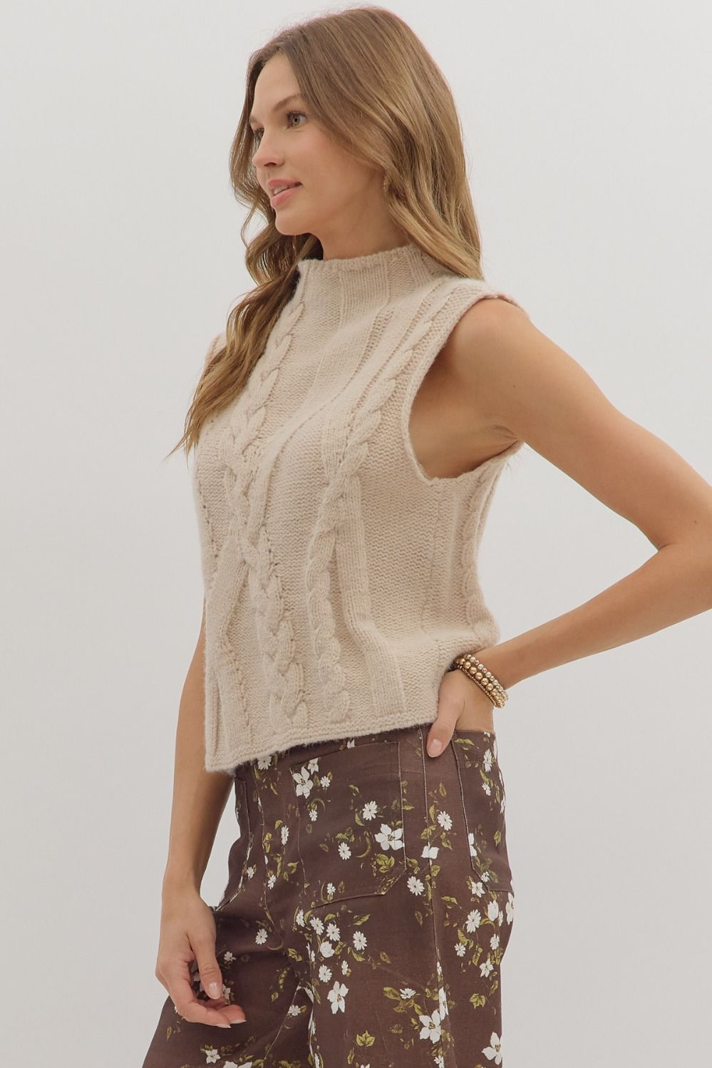 Sleeveless Mock Neck Sweater Top