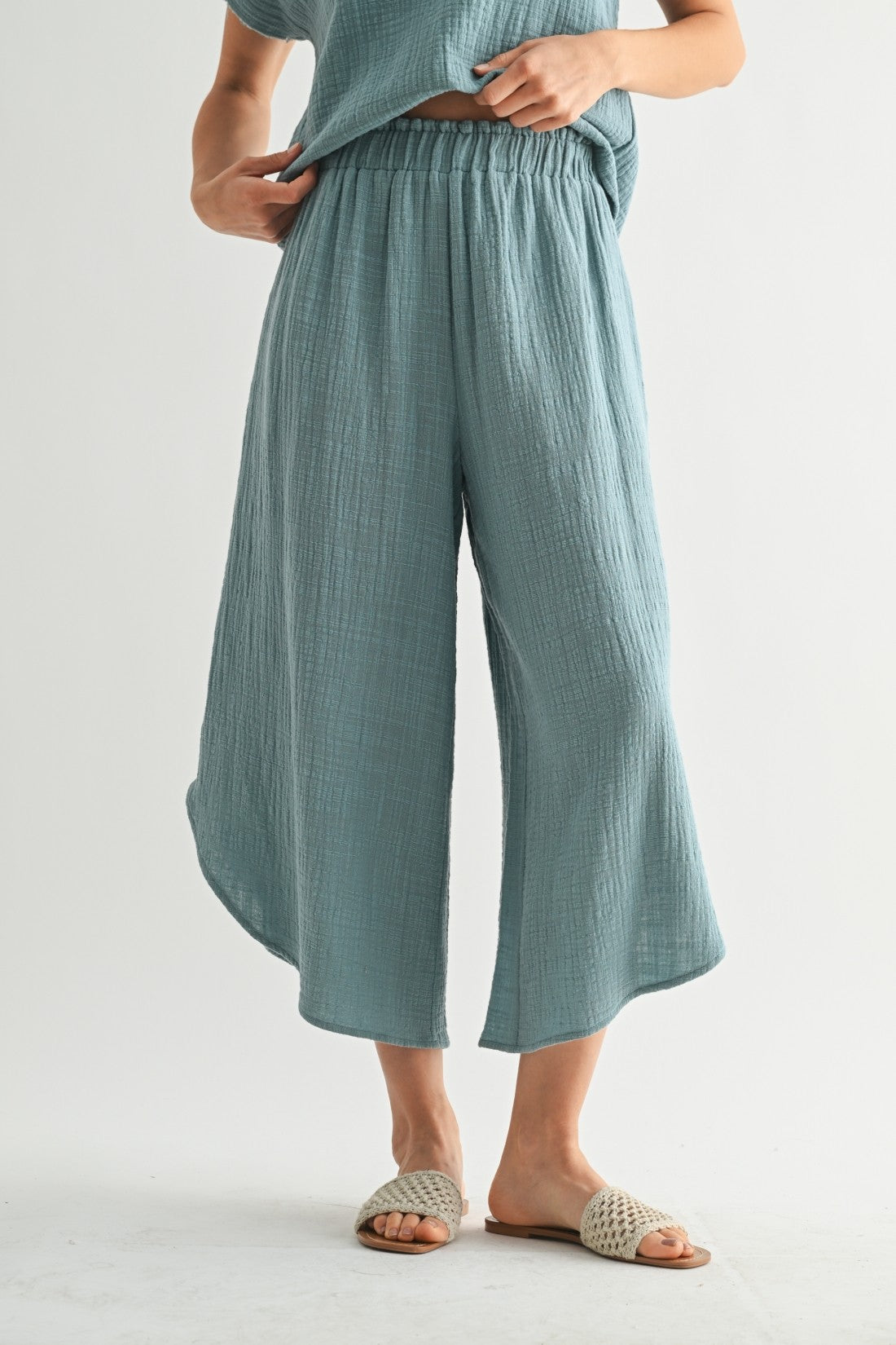 Gauze Curved Hem Pants