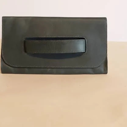 The Mare Clutch in Forest