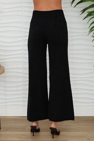 MILIO MILANO Italian Cozy Knit Flared Pants in Black
