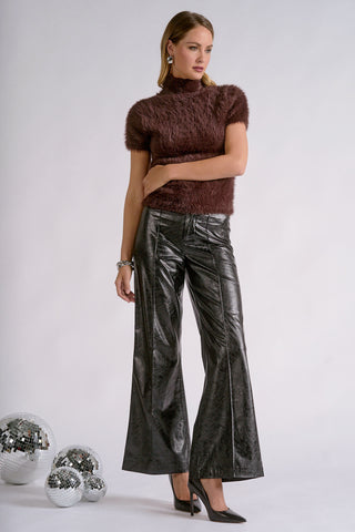 Elan Mock Neck Short Sleeve Sweater in Espresso