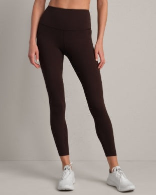 Revive™ 7/8 Legging in Dk. Espresso