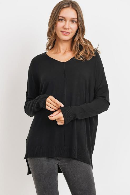 V-Neck Hi/Low Sweater in Black