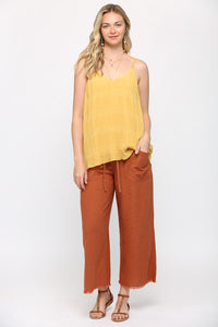 Frayed Hem Cropped Pants in Red Clay