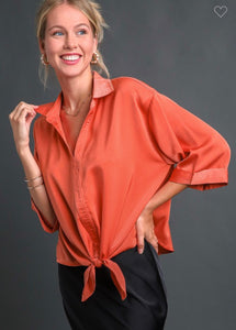 Satin 3/4 Sleeve Top in Coral
